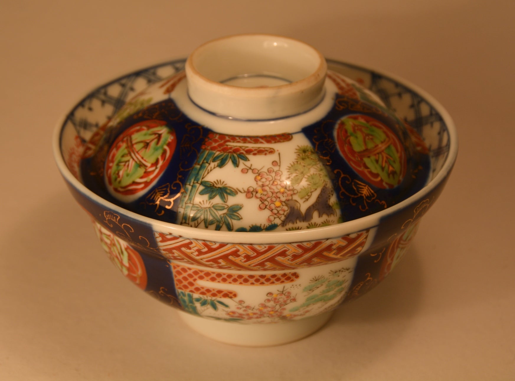 Chinese bowl | Chinese kom - antique-vintagedepot