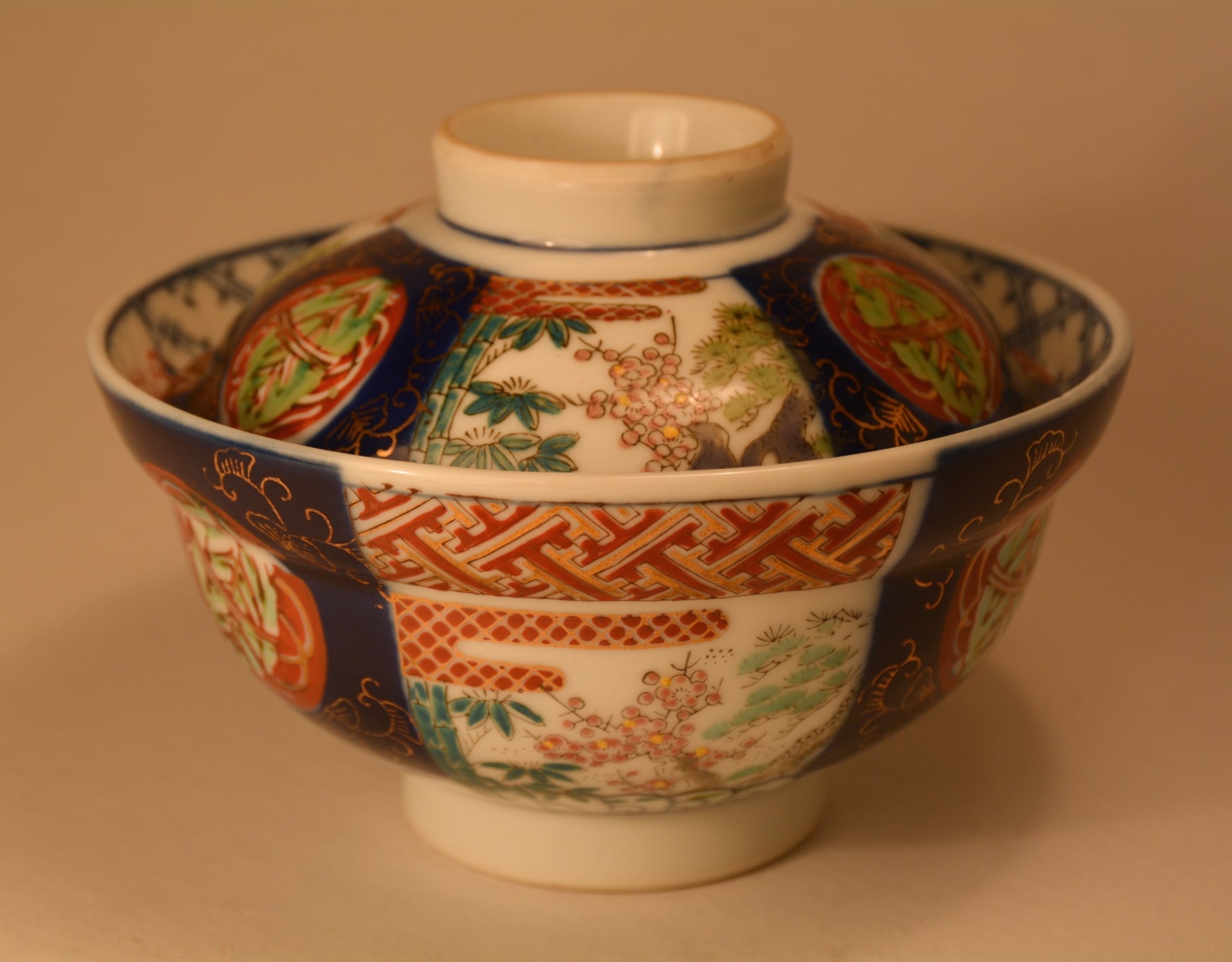 Chinese bowl | Chinese kom - antique-vintagedepot