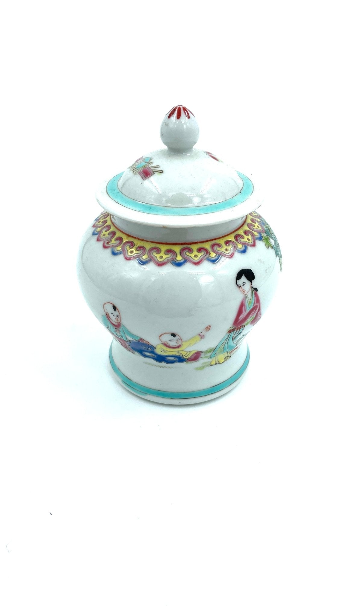 Chinese Gemberpot / Ginger Jar - antique-vintagedepot